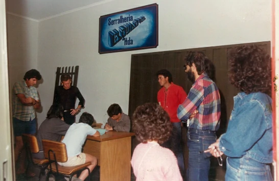 Imagem de reunião em 1989 - Esquadros®